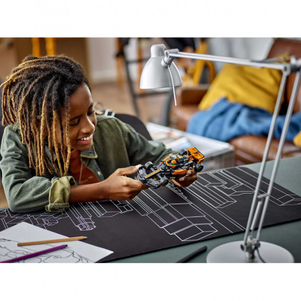 Конструктор LEGO Speed Champions 76919 Гоночный автомобиль McLaren Формулы-1 2023 в Курске