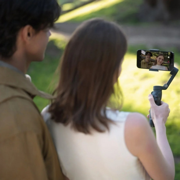 Электрический стабилизатор DJI Osmo Mobile 8 в Курске