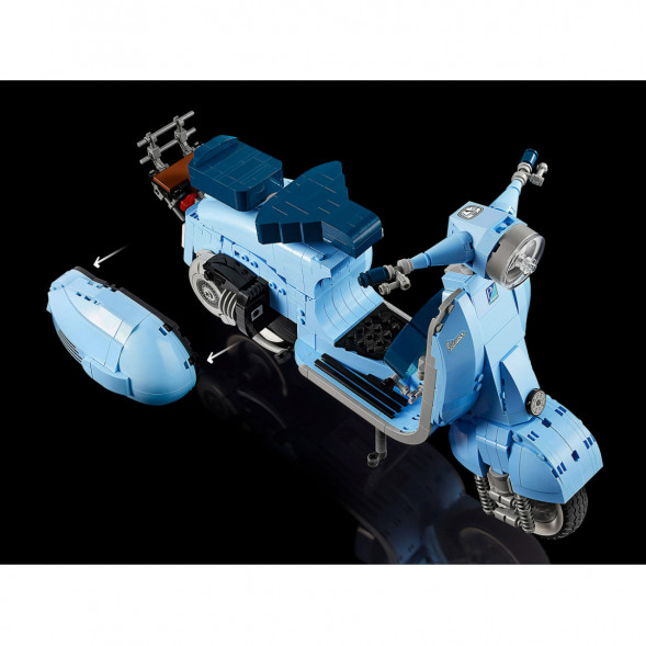 Конструктор LEGO Коллекционные наборы 10298 Vespa 125 в Курске