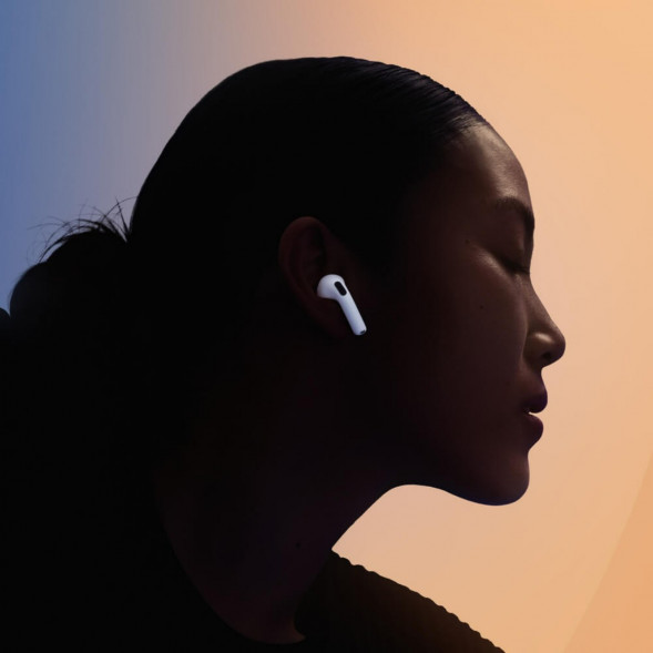 Наушники Apple AirPods 4 (с шумоподавлением) в Курске