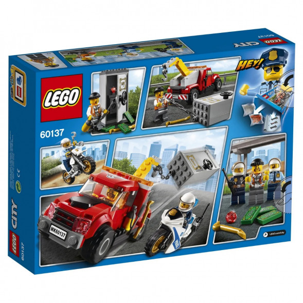 Конструктор LEGO City Police 60137 Побег на буксировщике в Курске