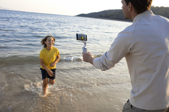 Электрический стабилизатор для смартфона DJI Osmo Mobile 7 в Курске