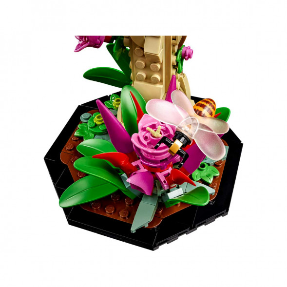 Конструктор LEGO Ideas 21342 Коллекция насекомых в Курске