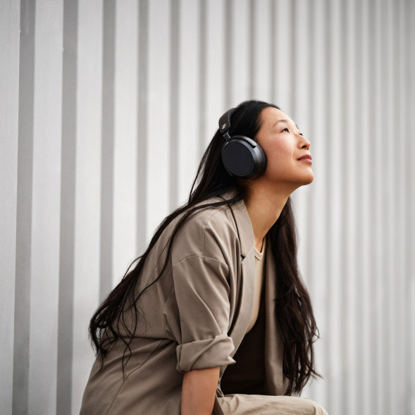 Беспроводные наушники Sennheiser Momentum 4 Wireless, Graphite в Курске