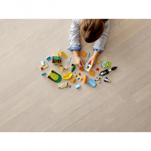 Конструктор LEGO Toy Story 10768 Приключения Базза и Бо Пип на детской площадке в Курске