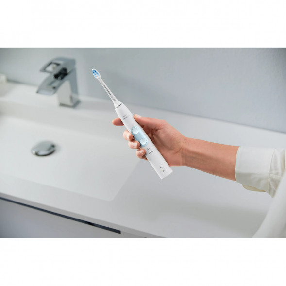 Электрическая звуковая зубная щетка Philips Sonicare ProtectiveClean 4500, White в Курске