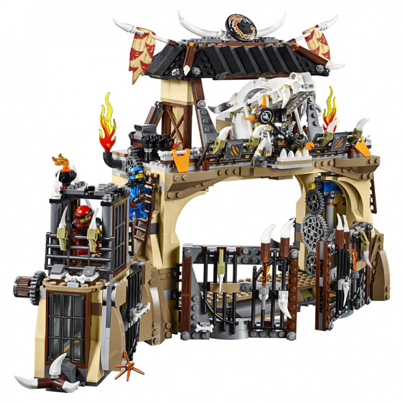 Конструктор LEGO Ninjago 70655 Пещера драконов в Курске