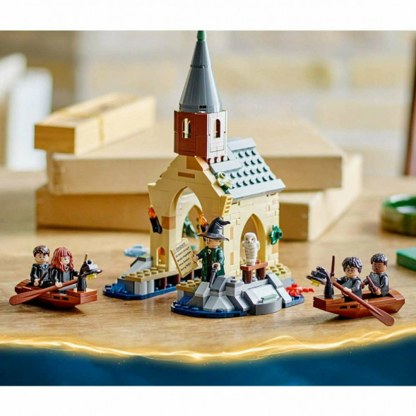Конструктор LEGO Harry Potter 76426 Лодочный домик в замке Хогвартс в Курске