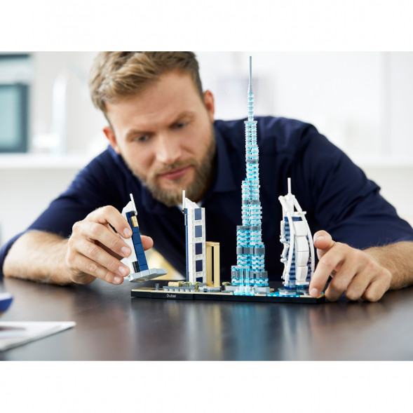 Конструктор LEGO Architecture 21052 Дубай в Курске