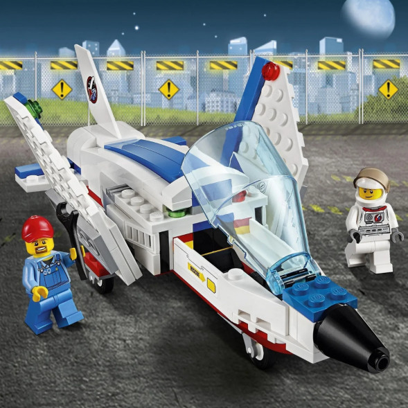 Конструктор LEGO City Space Port 60079 Транспортер для учебных самолетов в Курске